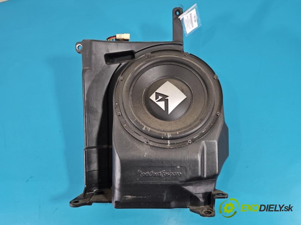 Mitsubishi Outlander III 2012-2022 2.0 16V 4J11: 150 HP automatic 110 kW 1998 cm3 5- Subwoofer: 8720A141 (Audio zariadenie)