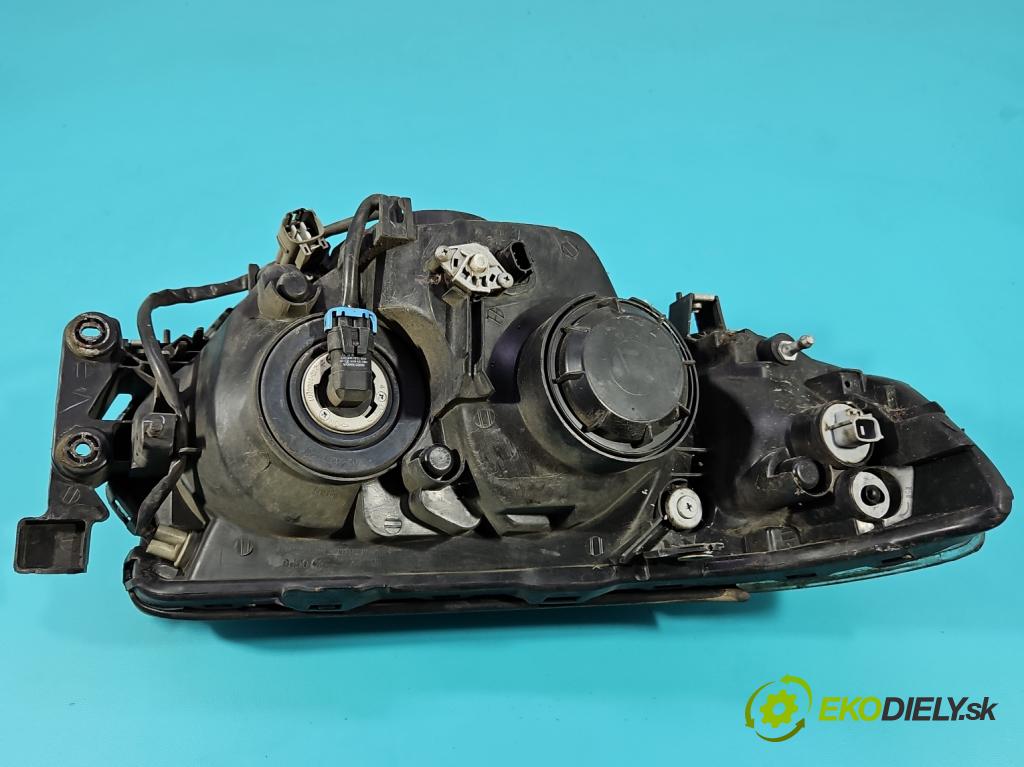 Subaru Forester II SG 2002-2008 2.0 boxer 158 hp manual 116 kW 1994 cm3 5- světlo levý  (Klika dveří ostatní)