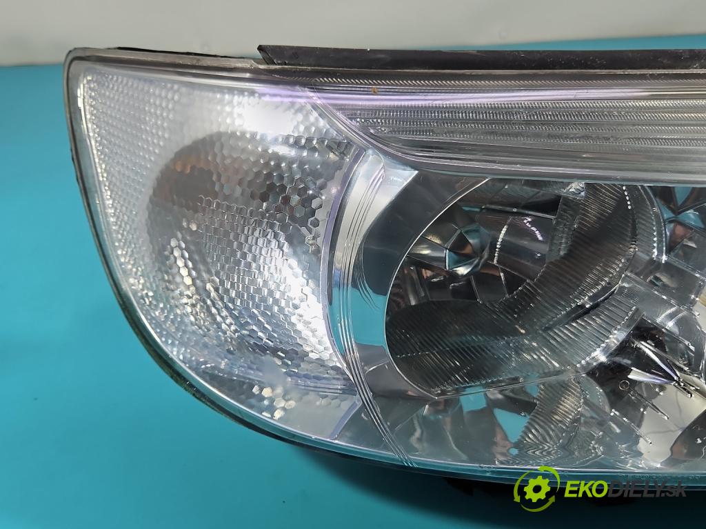 Subaru Forester II SG 2002-2008 2.0 boxer 158 HP manual 116 kW 1994 cm3 5- Reflektor: pravý  (Svetlo predné pravé)