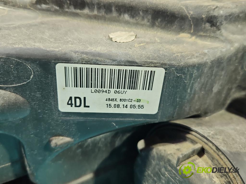 Mitsubishi Outlander III 2012-2022 2.0 16V 150 HP automatic 110 kW 1998 cm3 5- Reflektor: ľavý 8301C2-03 (Kľučka dverí ostatné)