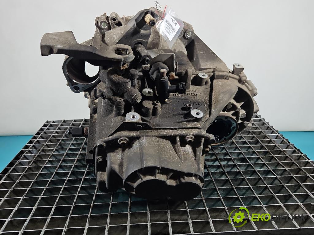 Vw Jetta V 2005-2010 1.4 TSI CAX 122 HP manual 90 kW 1390 cm3 4- prevodovka stupeň,rýchlosť manual JPG