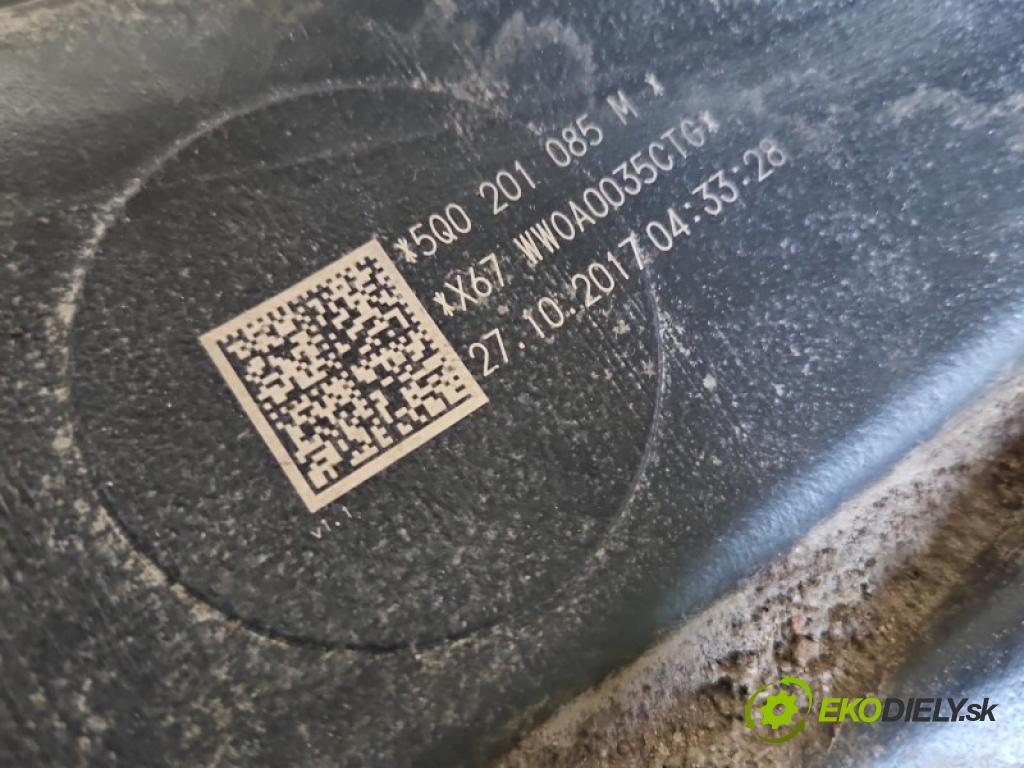 Vw Golf Sportsvan 1.4 TSI 125 HP manual 92 kW 1395 cm3 5- Nádrž: palivo 5Q0201085M (Palivová nádrž)
