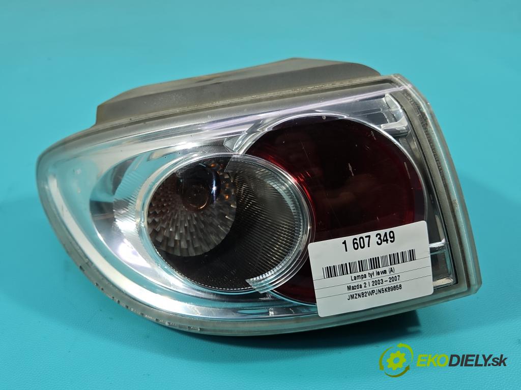 Mazda 2 I 2003-2007 1.2 16V 75 HP manual 55 kW 1242 cm3 5- svetlo / reflektor zadné ľavé  (Kľučka dverí ostatné)