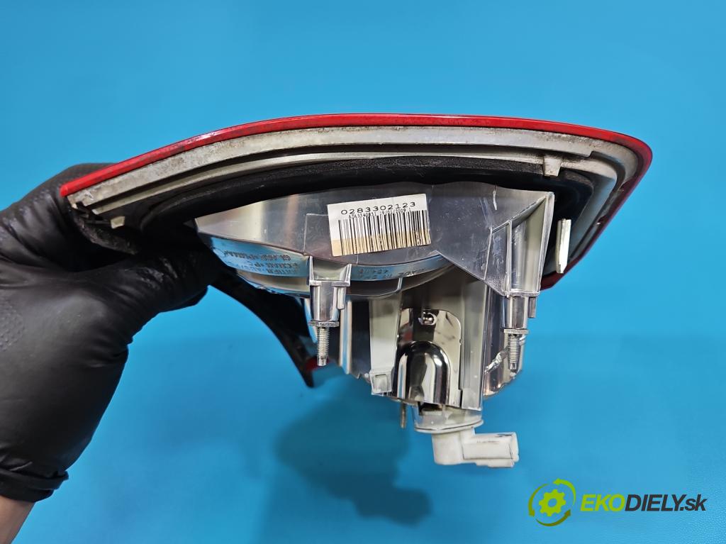 Citroen C4 Picasso I 2006-2013 1.6 hdi 109 HP manual 80 kW 1560 cm3 5- svetlo / reflektor zadné ľavé kufrové dvere