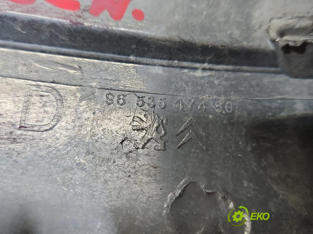 Citroen C4 Picasso I 2006-2013 1.6 hdi 109 HP manual 80 kW 1560 cm3 5- svetlo / reflektor zadné pravé 9653547480 (Kľučka dverí ostatné)