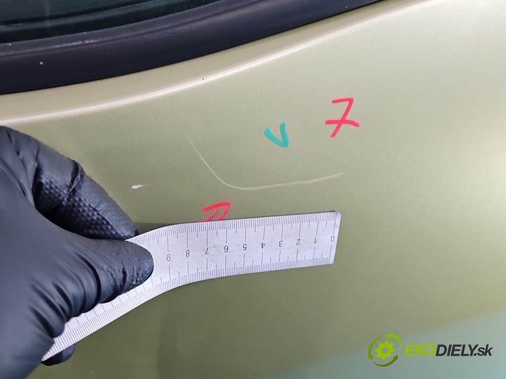 Citroen C4 Picasso I 2006-2013 1.6 hdi 109 hp manual 80 kW 1560 cm3 5- dveře zadní pravé  (Klika dveří ostatní)