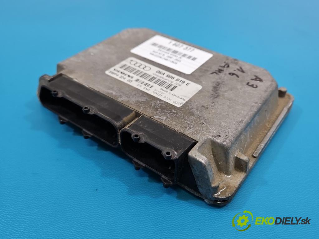 Audi A3 8L 1996-2003 1.6 SR 101 hp manual 74 kW 1595 cm3 3- řídící jednotka motoru 06A906019E