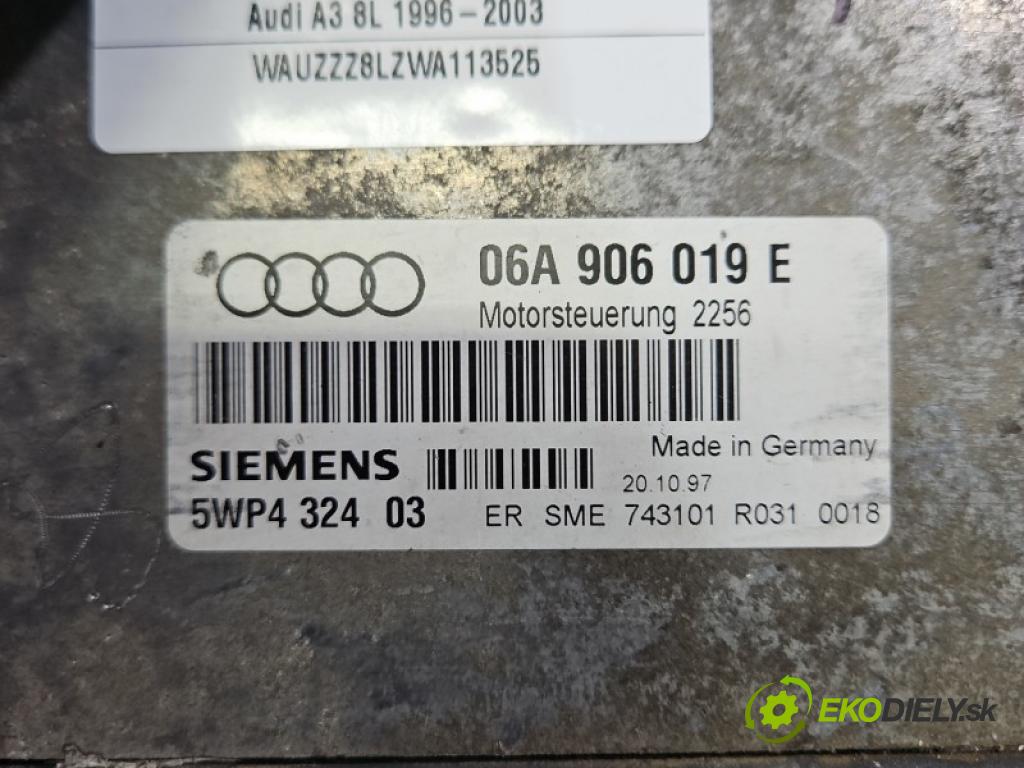Audi A3 8L 1996-2003 1.6 SR 101 hp manual 74 kW 1595 cm3 3- řídící jednotka motoru 06A906019E