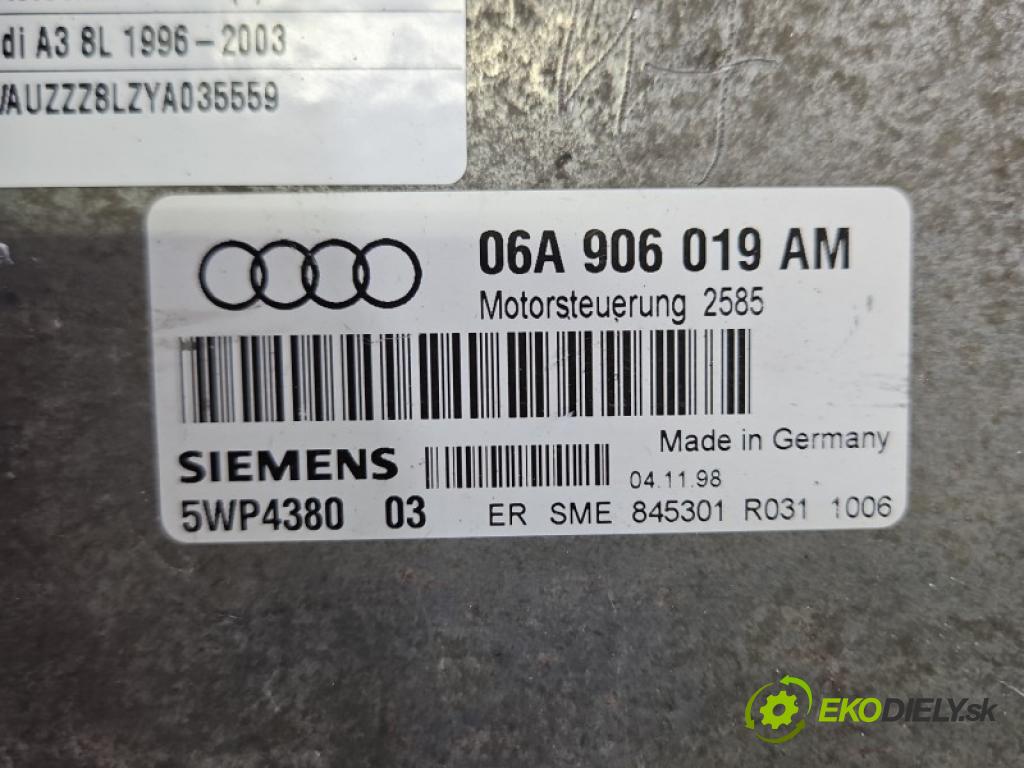 Audi A3 8L 1996-2003 1.6 SR 101 hp manual 74 kW 1595 cm3 5- řídící jednotka motoru 06A906019AM