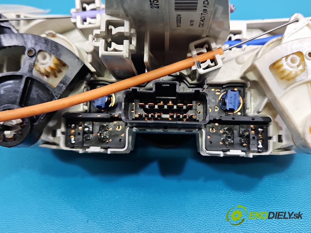 Nissan Micra K12 2003-2010 1.2 16V 65 HP manual 48 kW 1240 cm3 3- panel kúrenia 27520-AX721