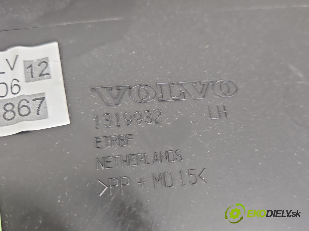 Volvo V40 II 2012-2019 1.6 T2 120 HP manual 88 kW 1596 cm3 5- Čalounictví: dvere predné ľavé 1319932