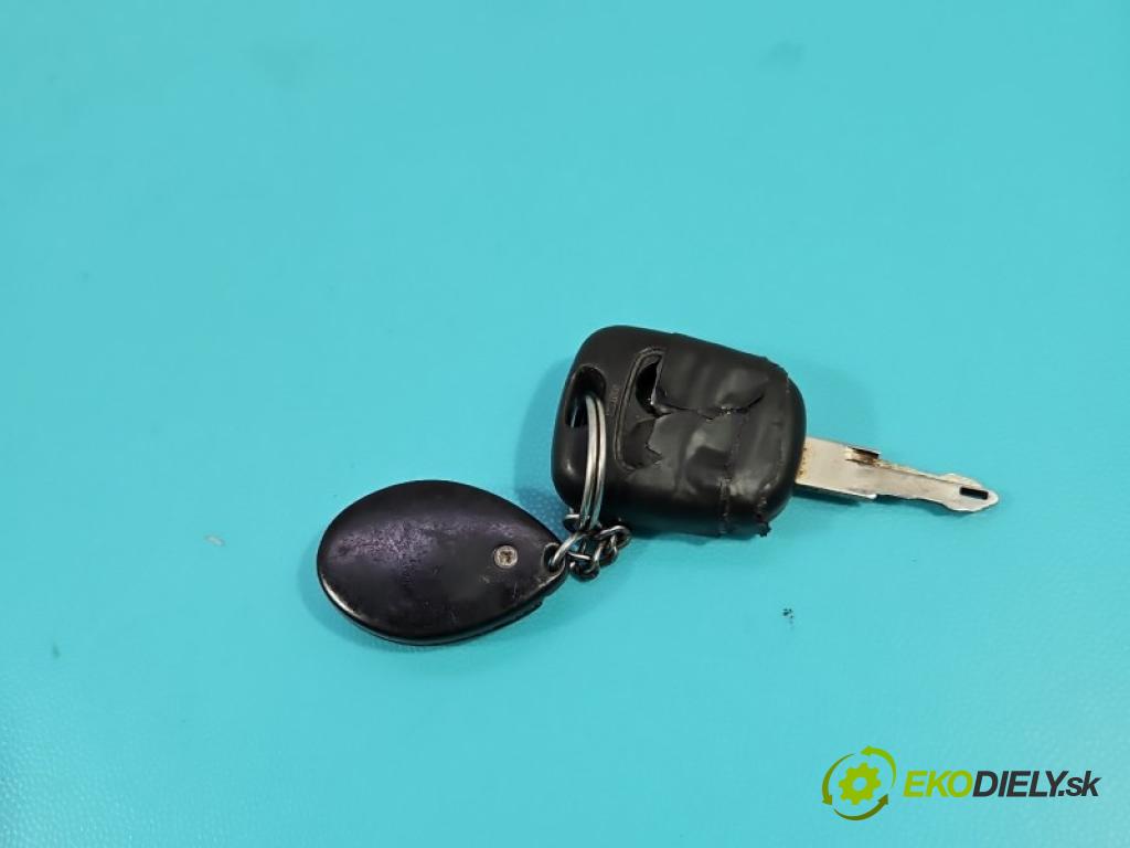 Peugeot 206 1.4 8V 75 hp manual 55 kW 1360 cm3 5- řídící jednotka motoru 9644235680