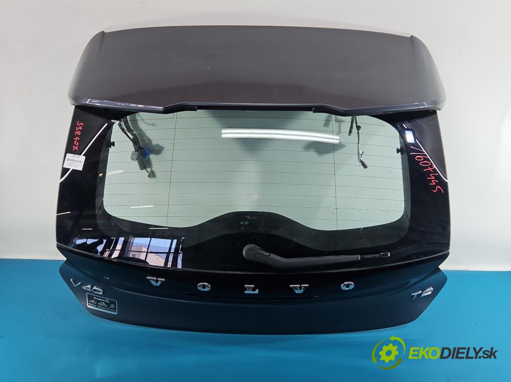 Volvo V40 II 2012-2019 1.6 T2 120 HP manual 88 kW 1596 cm3 5- zadna kufor  (Kapota zadná (kufor))
