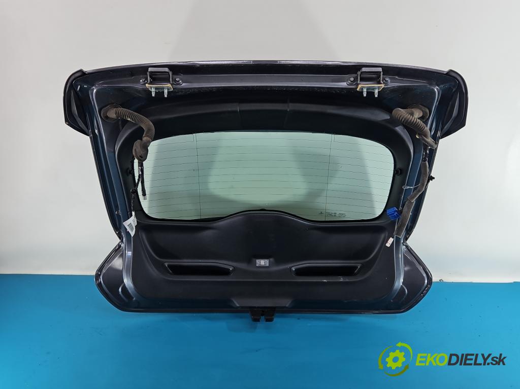 Volvo V40 II 2012-2019 1.6 T2 120 HP manual 88 kW 1596 cm3 5- zadna kufor  (Kapota zadná (kufor))