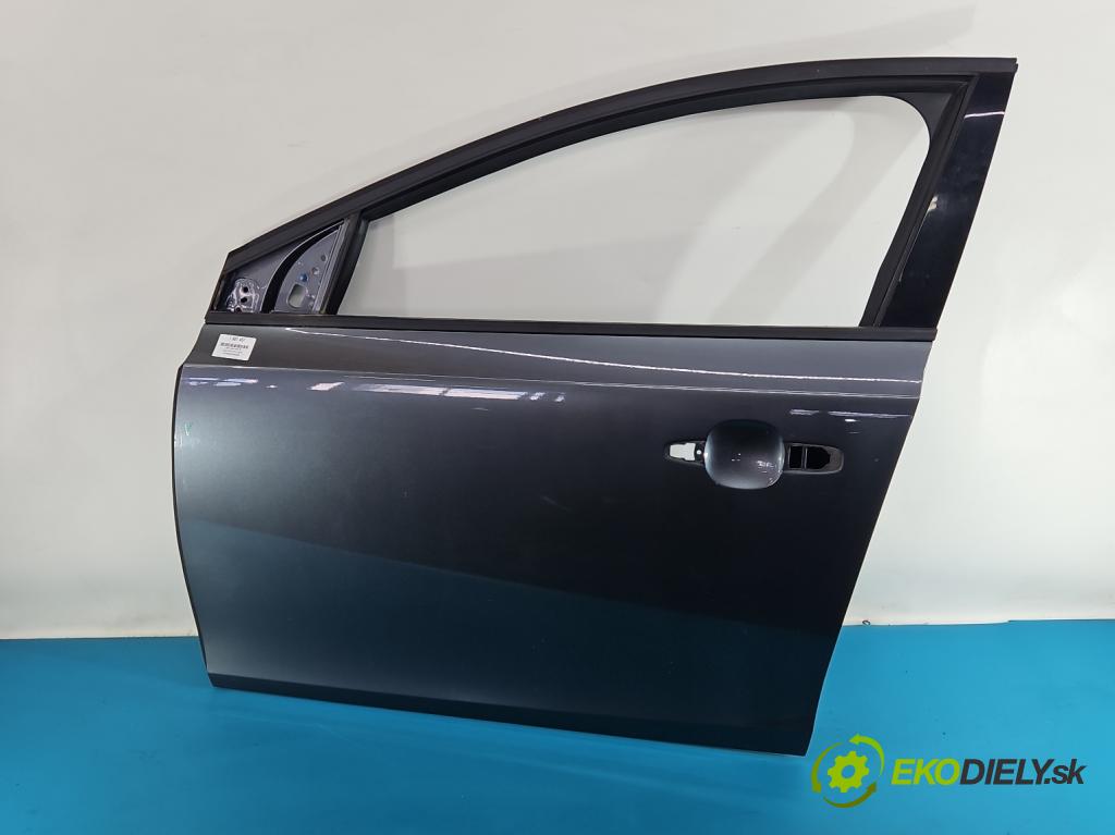 Volvo V40 II 2012-2019 1.6 T2 120 hp manual 88 kW 1596 cm3 5- dveře přední levé  (Klika dveří ostatní)