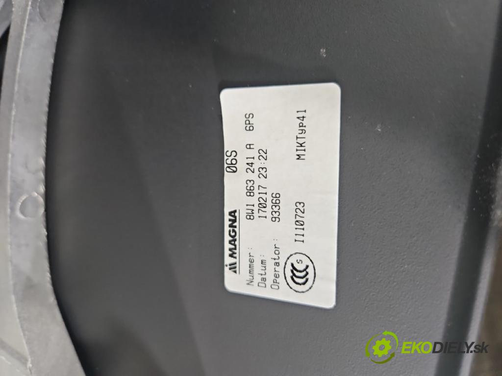 Audi A5 F5 2016-2024 2.0 TFSI 252KM automatic 185 kW 1984 cm3 2- operadlo 8W0864283B (Lakťová opierka)