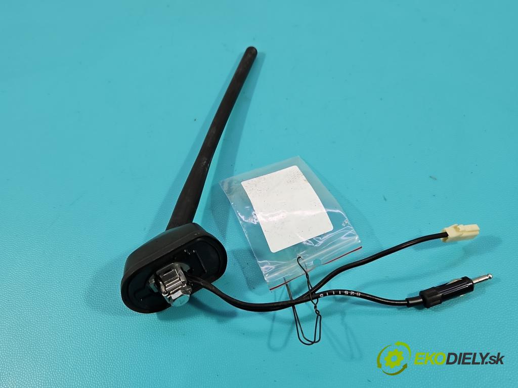 Mitsubishi Outlander III 2012-2022 2.0 16V 150 hp automatic 110 kW 1998 cm3 5- Antena
