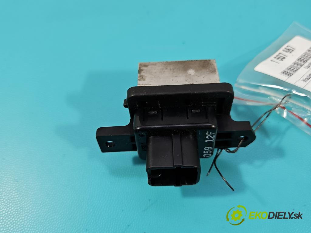 Mitsubishi Outlander III 2012-2022 2.0 16V 150 HP automatic 110 kW 1998 cm3 5- rezistor 05912F