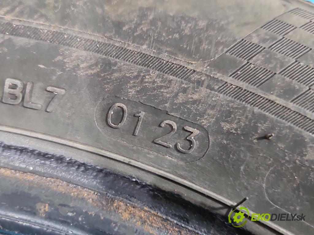 Opel Vectra A 1988-1995 1.6 8V 71 HP manual 52 kW 1598 cm3 4- pneumatika letné pár
