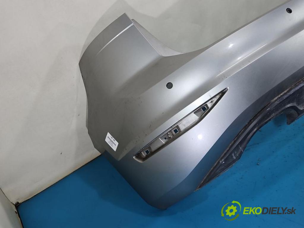 Vw Golf Sportsvan 1.4 TSI 125 hp manual 92 kW 1395 cm3 5- nárazník zadní  (Klika dveří ostatní)