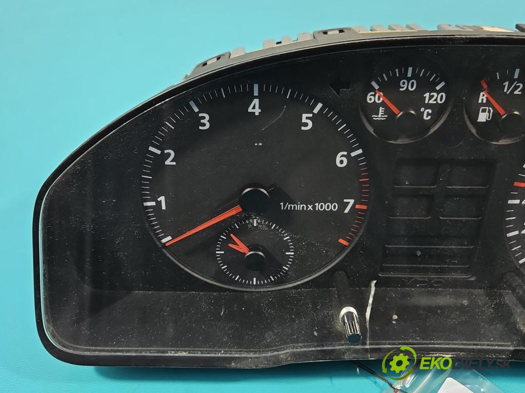 Audi A4 B5 1994-2001 1.8 20V 125 HP manual 92 kW 1781 cm3 4- prístrojovka/ budíky 8D0919033CX (Prístrojová doska)