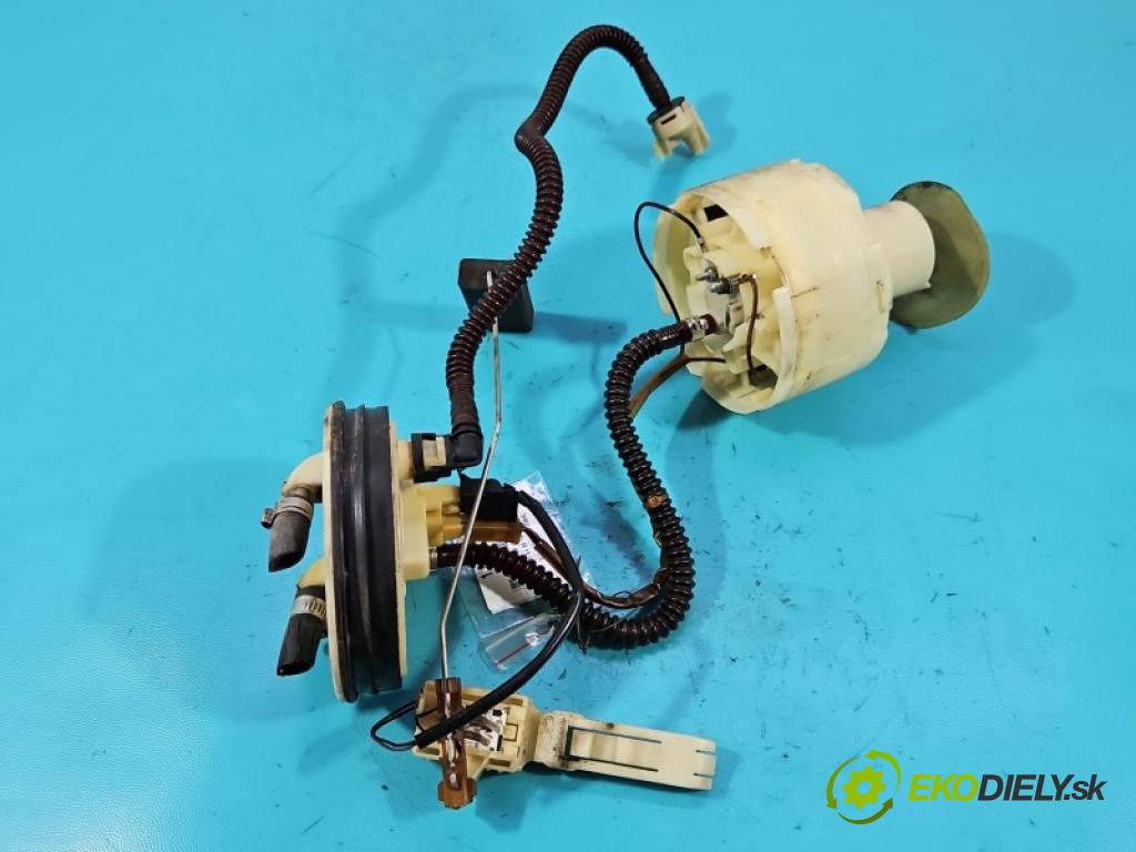 Audi A4 B5 1994-2001 1.8 20V 125 hp manual 92 kW 1781 cm3 4- čerpadlo paliva 8D0201319