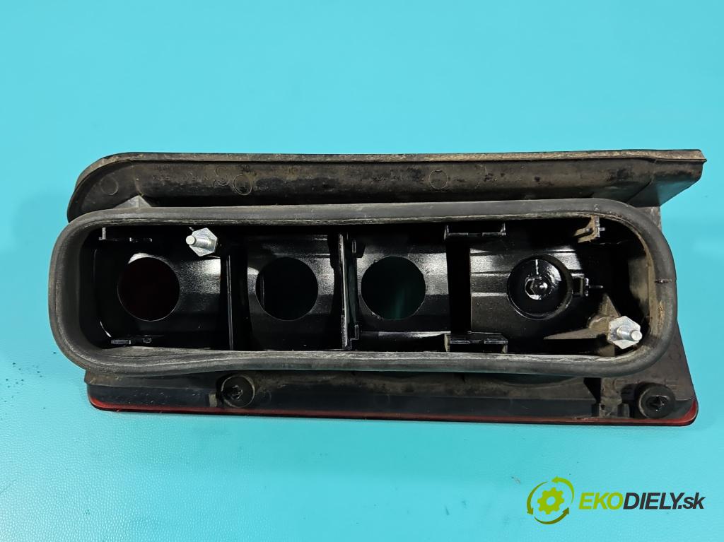Opel Combo C 2001-2011 1.3 cdti 69KM manual 51 kW 1248 cm3 5- svetlo / reflektor zadné pravé  (Kľučka dverí ostatné)