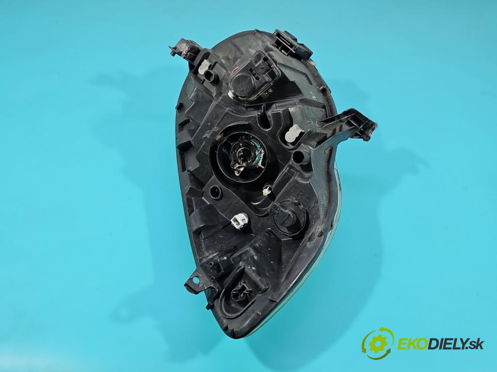 Citroen C1 I 2005-2014 1.0 12V 68 HP manual 50 kW 998 cm3 3- Reflektor: ľavý 89032402 (Kľučka dverí ostatné)