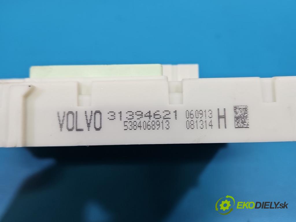 Volvo V40 II 2012-2019 1.6 T2 120 hp manual 88 kW 1596 cm3 5- řídící jednotka 31394621