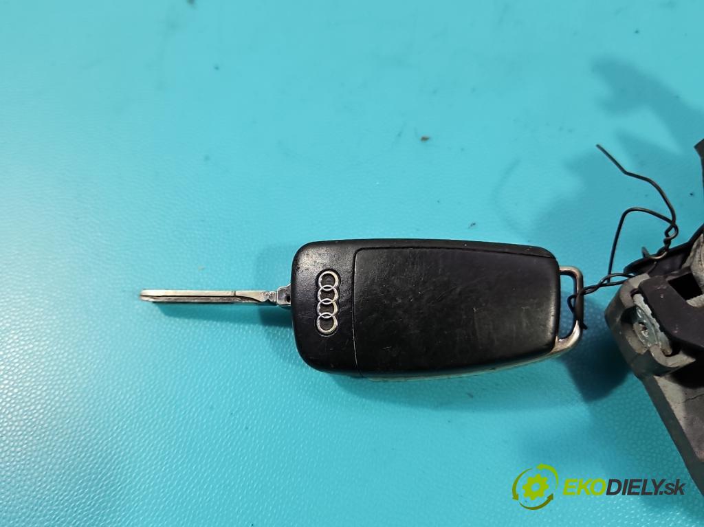 Audi A3 8P 2003-2012 1.9 tdi 105 hp manual 77 kW 1896 cm3 5- klika přední levé  (Vnější přední levá klika dveří)