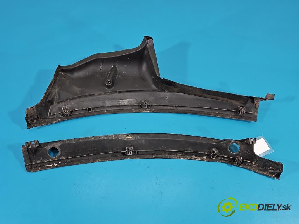 Audi A4 B5 1994-2001 1.8 20V 125 HP manual 92 kW 1781 cm3 4- torpédo  (Torpédo (plast pod čelným sklom))