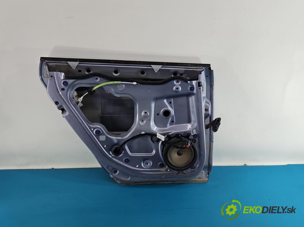 Audi A3 8P 2003-2012 1.9 tdi 105 hp manual 77 kW 1896 cm3 5- dveře zadní levé  (Klika dveří ostatní)