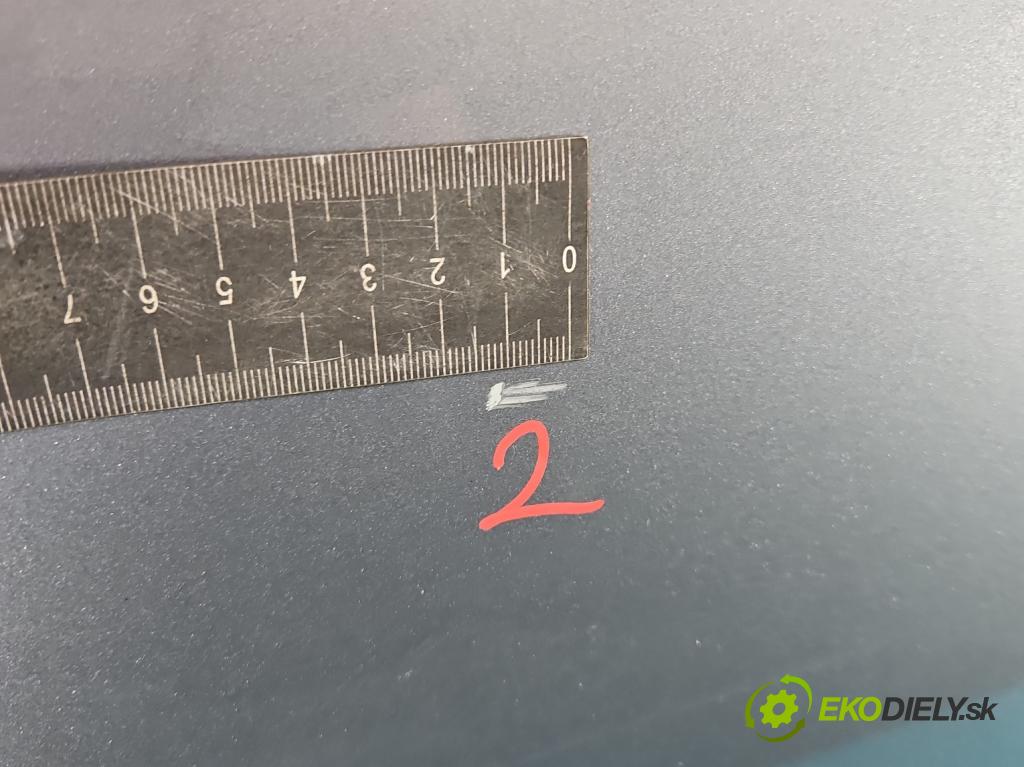 Audi A3 8P 2003-2012 1.9 tdi 105 hp manual 77 kW 1896 cm3 5- dveře zadní levé  (Klika dveří ostatní)