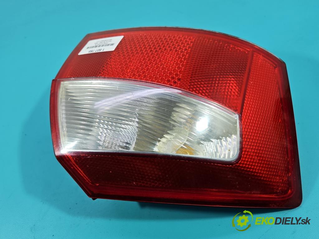 Audi A4 B6 2000-2004 2.0 20V 131 HP manual 96 kW 1984 cm3 4- svetlo / reflektor zadné ľavé 8E0945095C (Kľučka dverí ostatné)