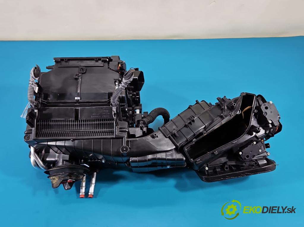 Audi A5 F5 2016-2024 2.0 TFSI 252KM automatic 185 kW 1984 cm3 2- radiátor 8W1820005K (Radiátor topení)