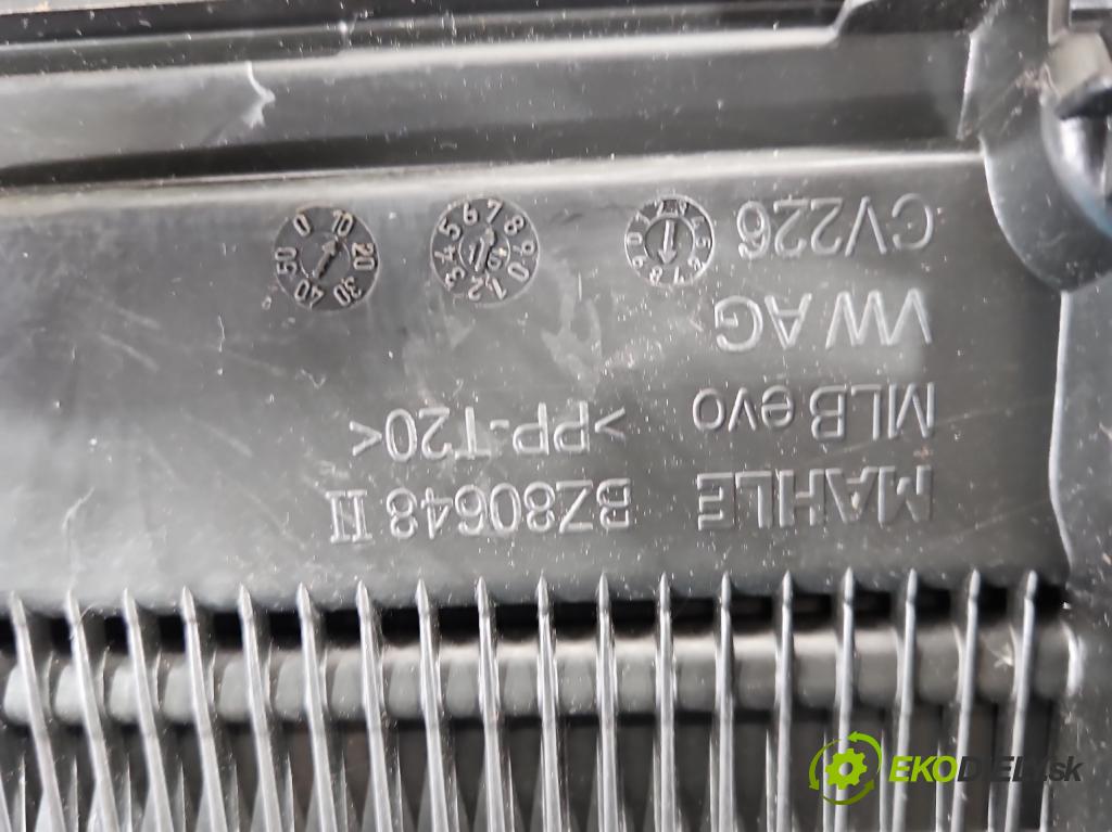 Audi A5 F5 2016-2024 2.0 TFSI 252KM automatic 185 kW 1984 cm3 2- radiátor 8W1820005K (Radiátor topení)