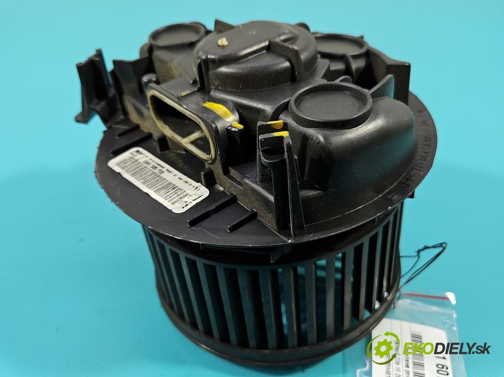 Renault Clio III 2005-2012 1.2 TCE: 101 HP manual 74 kW 1149 cm3 5- ventilátor vzduchu 