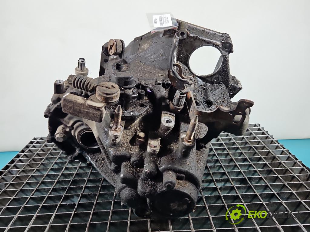 Honda Civic VII 2000-2006 1.4 16V 90 HP manual 66 kW 1396 cm3 5- prevodovka stupeň,rýchlosť manual