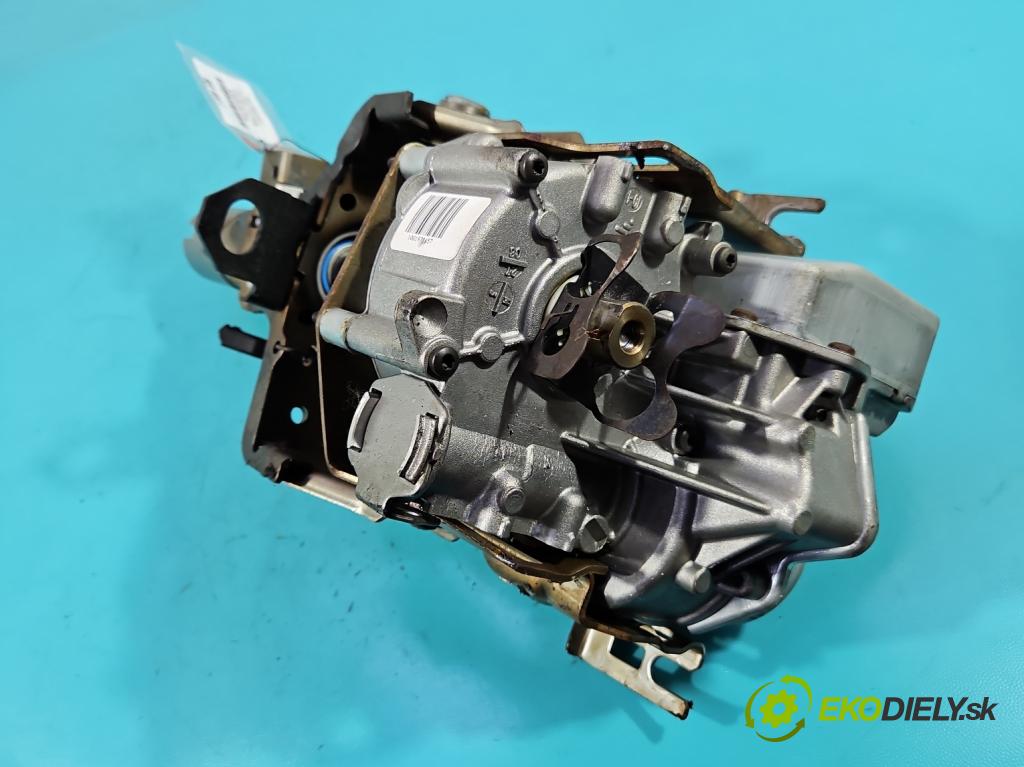 Renault Clio III 2005-2012 1.2 TCE: 101 hp manual 74 kW 1149 cm3 5- čerpadlo posilovač 8200826806A (Servočerpadlo)