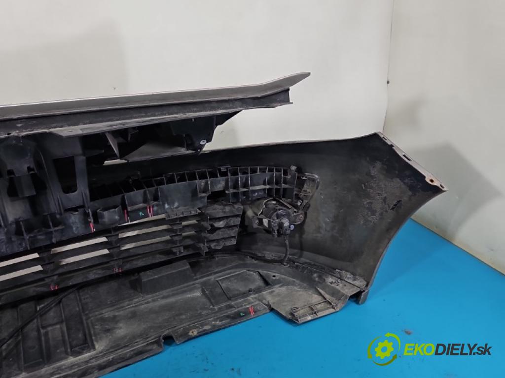 Renault Clio III 2005-2012 1.2 TCE: 101 hp manual 74 kW 1149 cm3 5- nárazník přední  (Klika dveří ostatní)