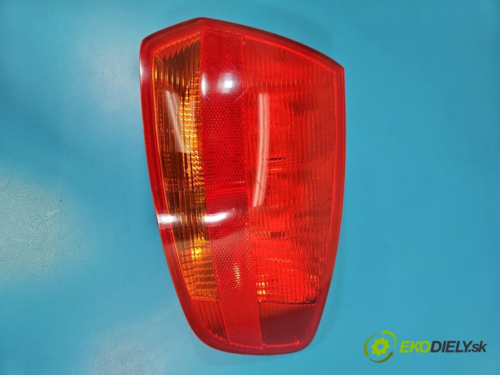 Audi A3 8P 2003-2012 1.9 tdi 105 HP manual 77 kW 1896 cm3 5- svetlo / reflektor zadné pravé 8P4945096C (Kľučka dverí ostatné)