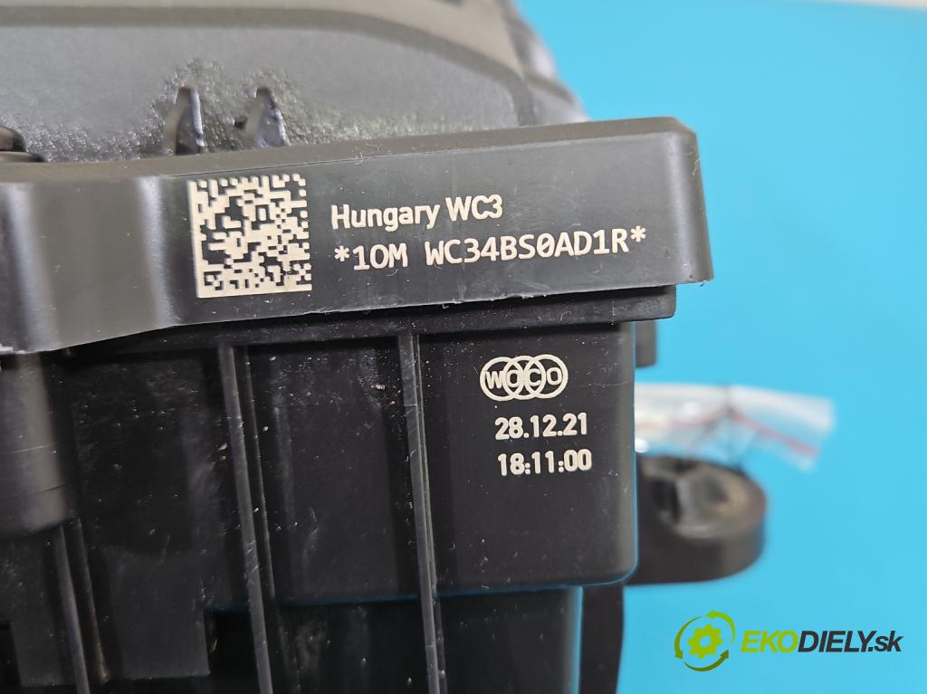 Skoda Superb III 2015-2024 1.5 TSI 150 HP automatic 110 kW 1498 cm3 5- obal filtra vzduchu 5Q0129601BB (Obal vzduchového filtra)
