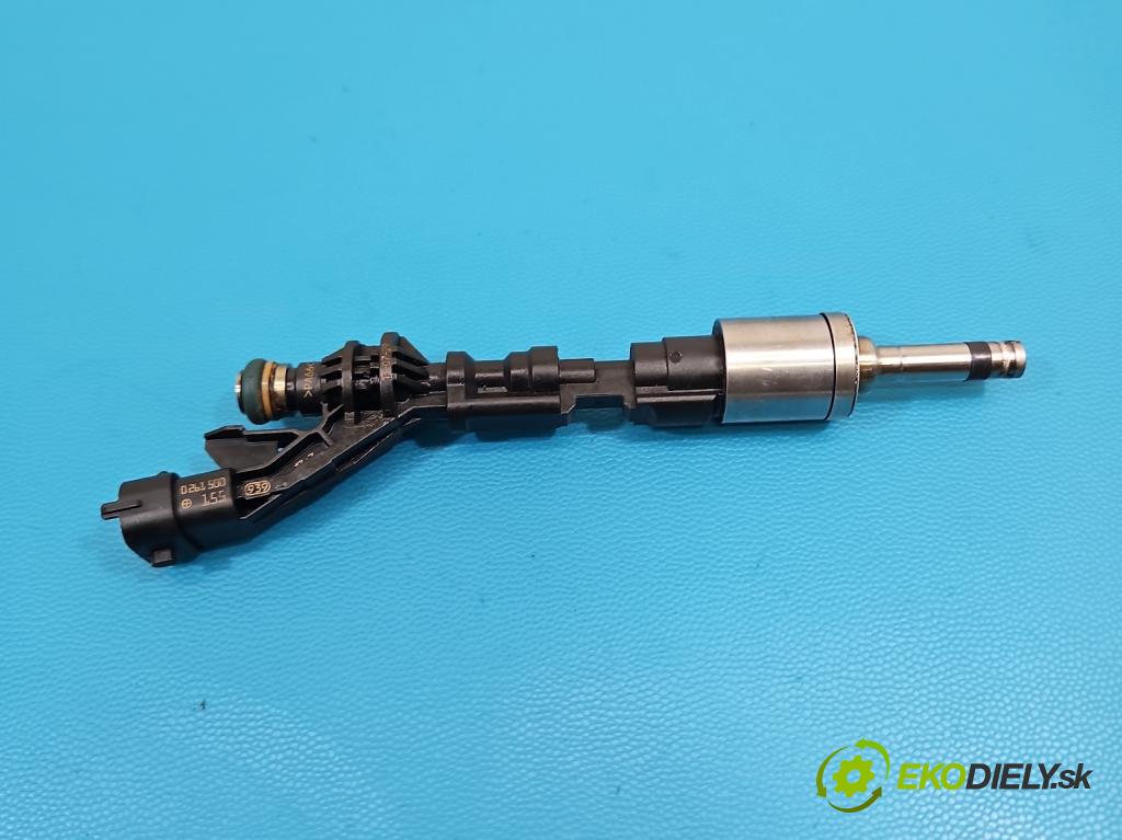 Volvo V40 II 2012-2019 1.6 T2 120 HP manual 88 kW 1596 cm3 5- vstrek benzín 0261500155