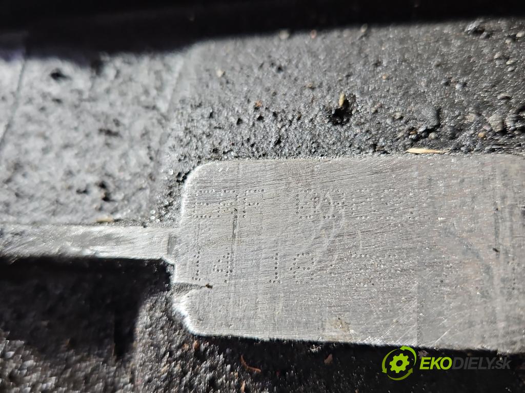 Vw Bora 1.9 tdi 116 HP manual 85 kW 1896 cm3 5- prevodovka stupeň,rýchlosť manual ERF