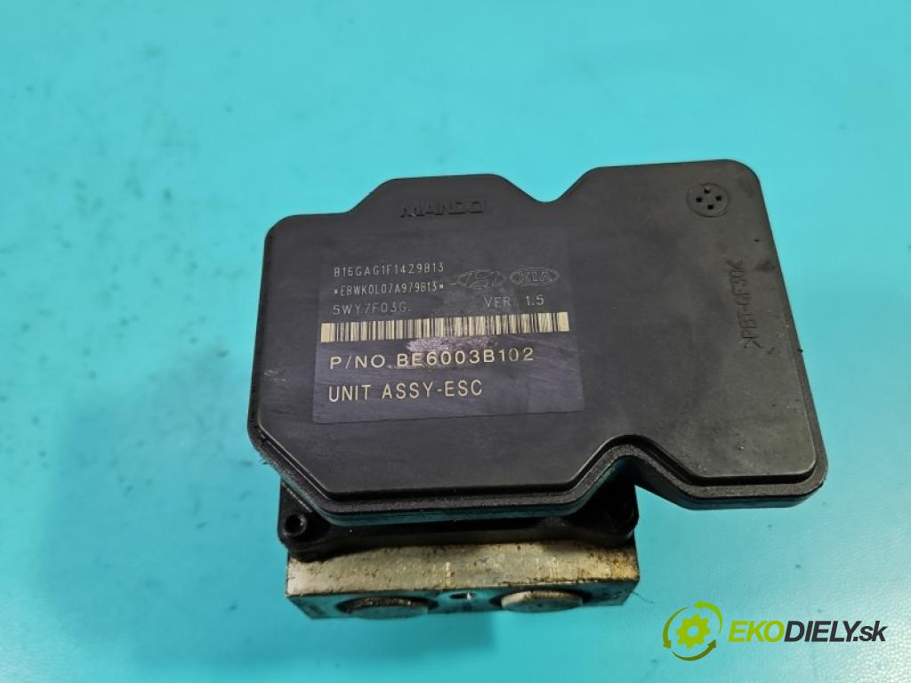 Hyundai Ix35 2.0 16V GDI 163 hp manual 120 kW 1998 cm3 5- čerpadlo abs 5WY7F03G (Pumpa ABS)
