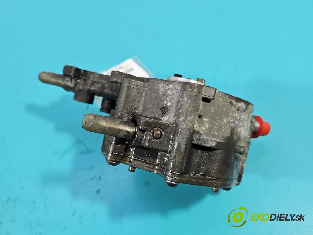 Audi A3 8P 2003-2012 1.9 tdi 105 hp manual 77 kW 1896 cm3 5- čerpadlo vákuum 038145209C