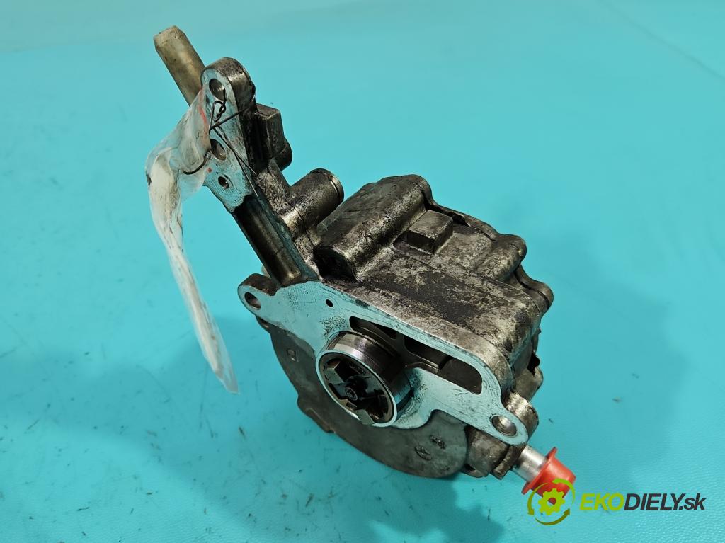 Audi A3 8P 2003-2012 1.9 tdi 105 HP manual 77 kW 1896 cm3 5- čerpadlo rotačný 038145209C