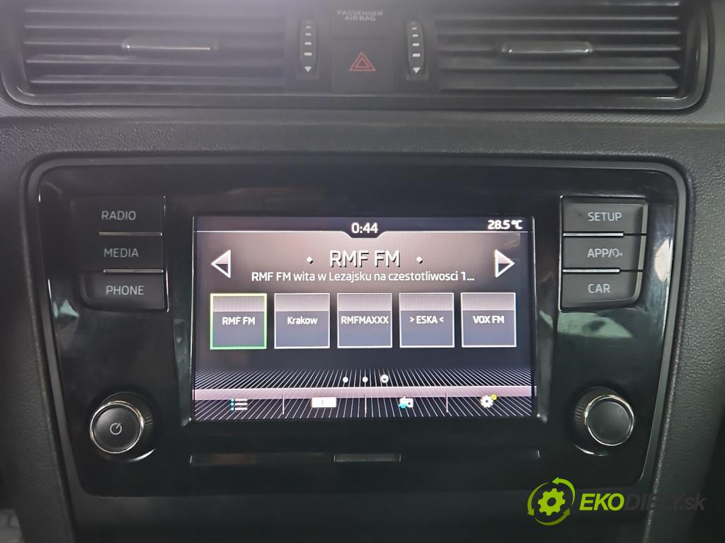Skoda Rapid 2012-2019 1.4 tdi 90 hp manual 66 kW 1422 cm3 5- Radio továrna: 5JA035871C
