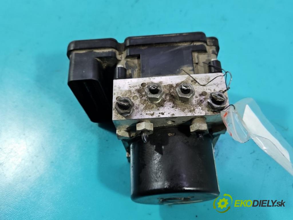 Volvo V40 II 2012-2019 1.6 T2 120 hp manual 88 kW 1596 cm3 5- čerpadlo abs 100961-04143 (Pumpa ABS)
