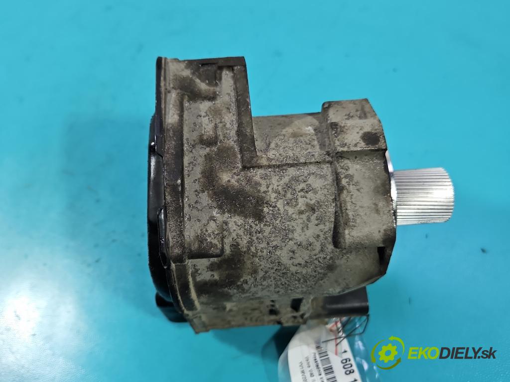 Volvo V40 II 2012-2019 1.6 T2 120 HP manual 88 kW 1596 cm3 5- Ozubené kolo: volant A0041033